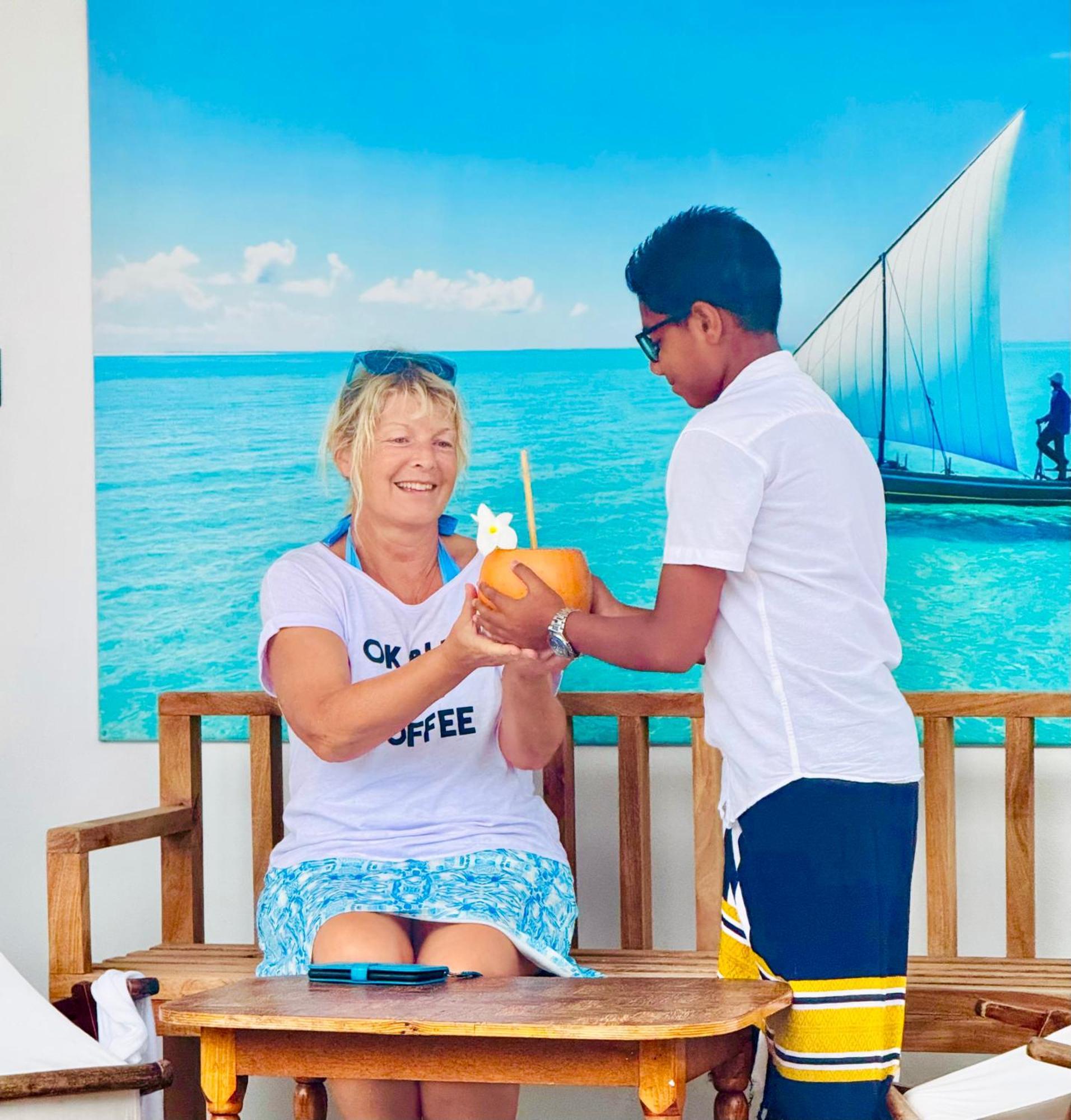 Crystal Sea Inn Bileffahi 外观 照片
